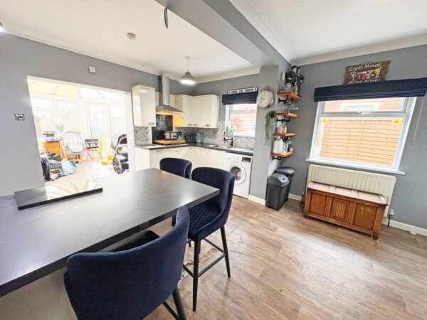 Queens Road, Skegness, Lincolnshire, PE25 2ET