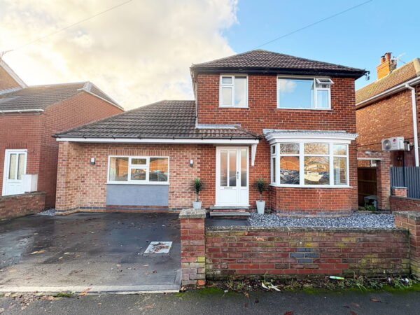 Lawn Avenue, Skegness, Lincolnshire, PE25 3QD