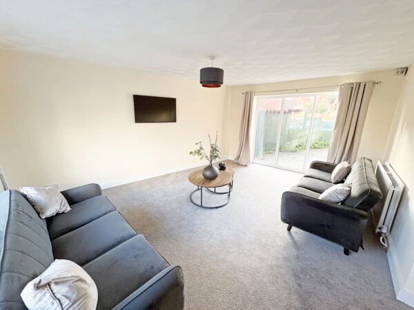 Lawn Avenue, Skegness, Lincolnshire, PE25 3QD