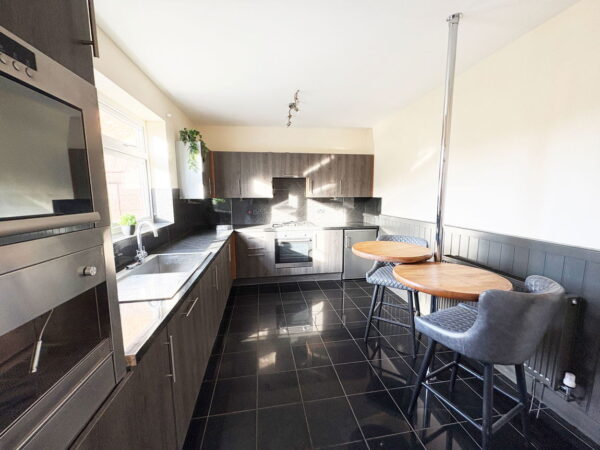 Lawn Avenue, Skegness, Lincolnshire, PE25 3QD