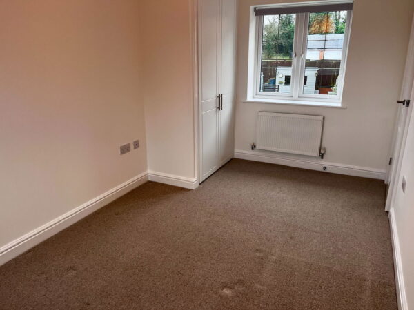 Moore Gardens Close, Rothley, Leicester, LE7 7UQ