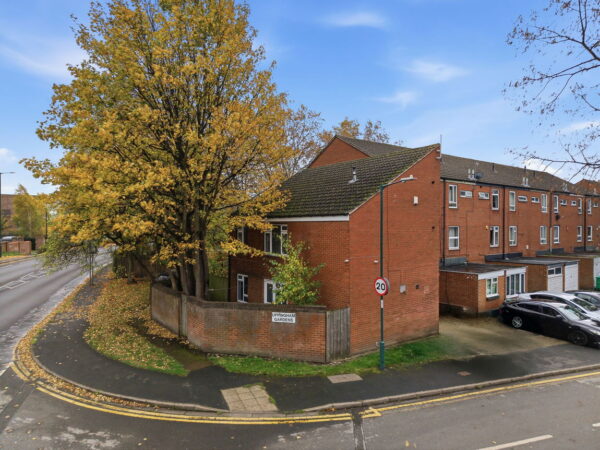 Uppingham Gardens, Nottingham, Nottinghamshire, NG2 3LD