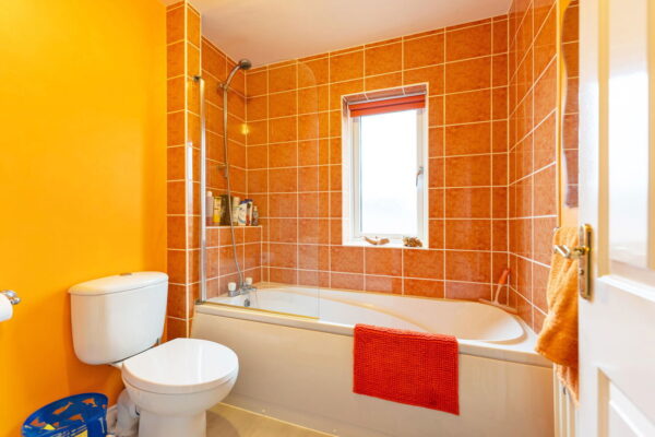 Daisy Close, Corby, Northamptonshire, NN18 8LD