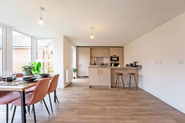 Woodward Drive, Wellington Place, Market Harborough, Leicestershire, LE16 7BX