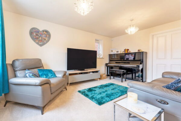 Stonegrave, Houlton, Rugby, Warwickshire, CV23 1DD