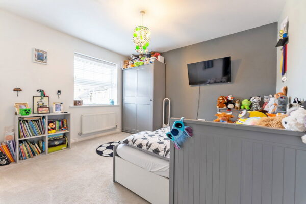 Clarendon Close, Corby, NN18 8DQ