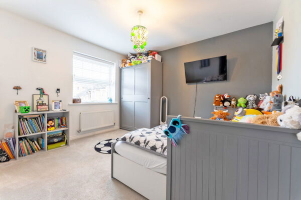 Clarendon Close, Corby, NN18 8DQ