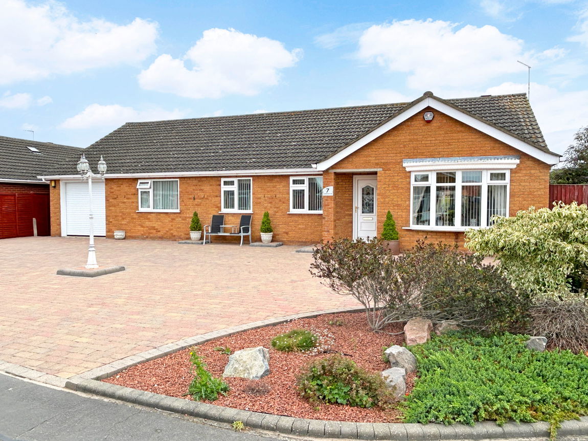 Flamborough Close, Skegness, Lincolnshire, PE25 1HR