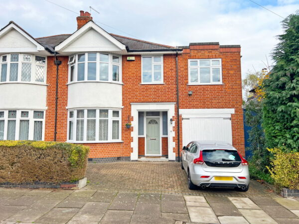 Ashleigh Road, Leicester, Leicestershire, LE3 0FB