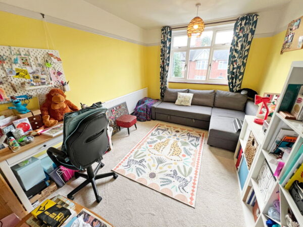 Ashleigh Road, Leicester, Leicestershire, LE3 0FB