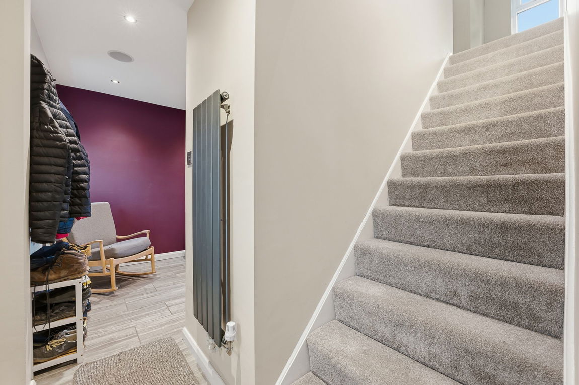 Hoe View Road, Cropwell Bishop, Nottingham, NG12 3DE