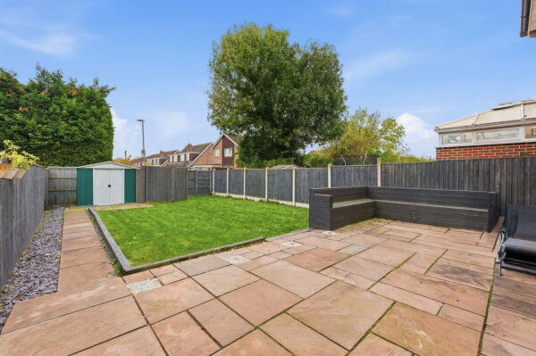 Hoe View Road, Cropwell Bishop, Nottingham, NG12 3DE