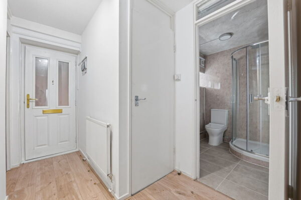 Uppingham Gardens, Nottingham, Nottinghamshire, NG2 3LD