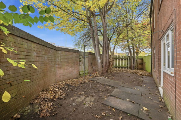 Uppingham Gardens, Nottingham, Nottinghamshire, NG2 3LD