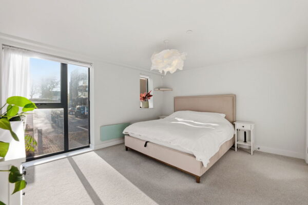 32 Wilford Lane, West Bridgford, Nottingham, Nottinghamshire, NG2 7ZZ