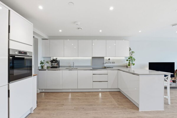 32 Wilford Lane, West Bridgford, Nottingham, Nottinghamshire, NG2 7ZZ