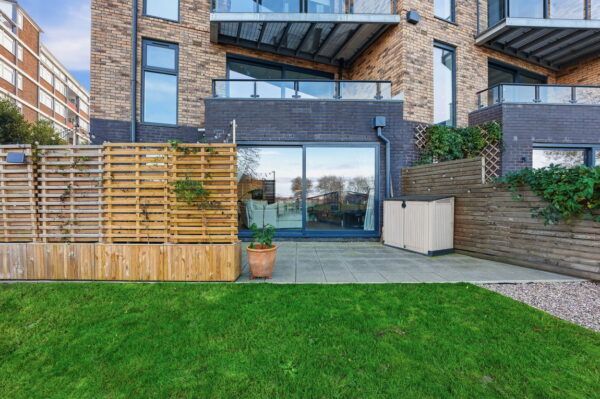 32 Wilford Lane, West Bridgford, Nottingham, Nottinghamshire, NG2 7ZZ