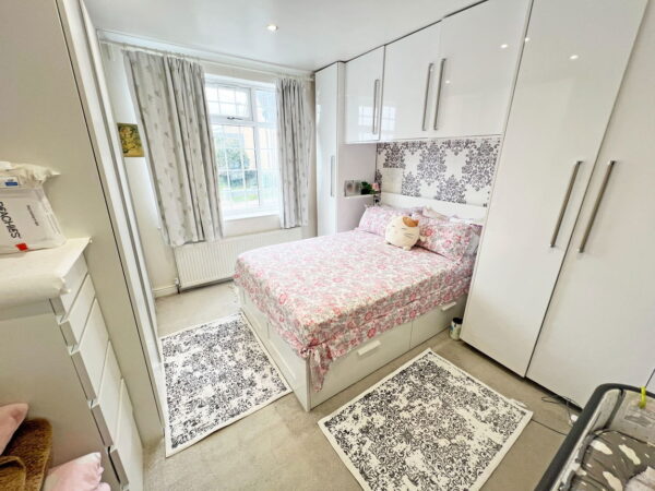 Humberstone Lane, Leicester, Leicestershire, LE4 9JN