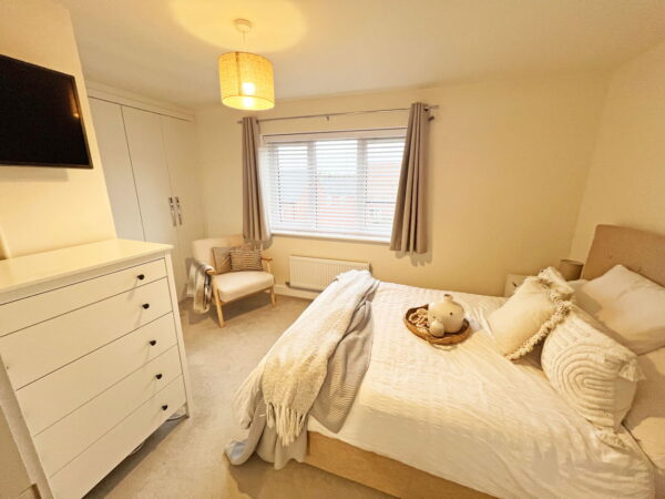 Usherwood Way, Hugglescote, Leicestershire, LE67 2HN