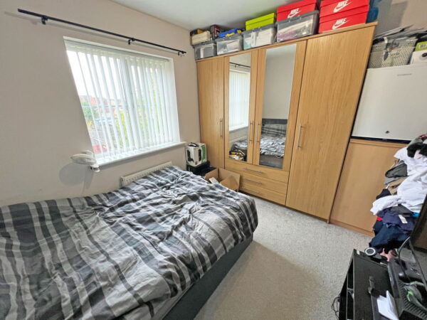 Saxthorpe Road, Hamilton, Leicester, Leicestershire, LE5 1PT