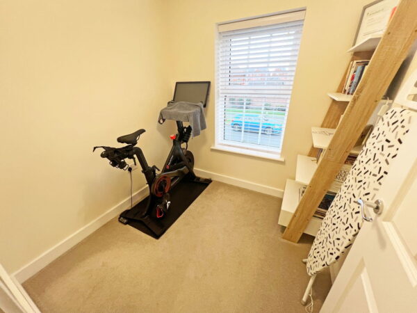 Usherwood Way, Hugglescote, Leicestershire, LE67 2HN