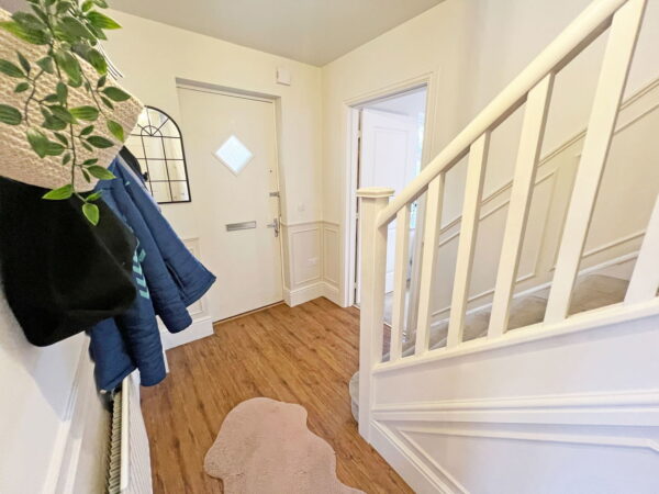 Flanders Close, Burbage, Leicestershire, LE10 2FN