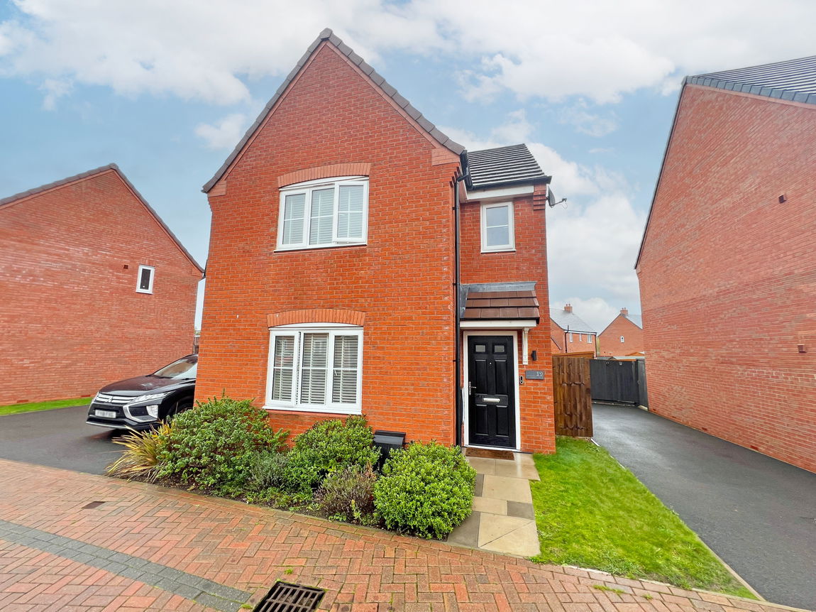 Copper Drive, Burbage, Hinckley, Leicestershire, LE10 2UN
