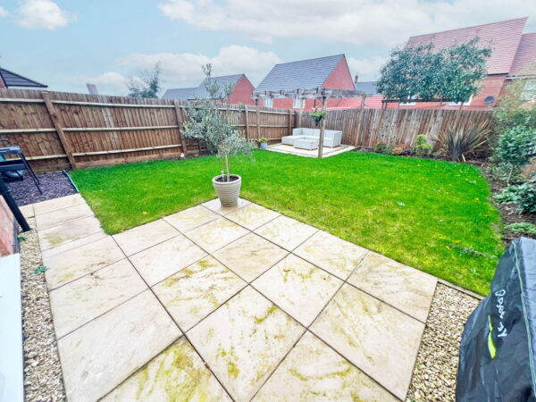 Usherwood Way, Hugglescote, Leicestershire, LE67 2HN