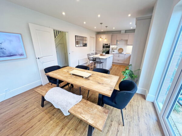 Flanders Close, Burbage, Leicestershire, LE10 2FN