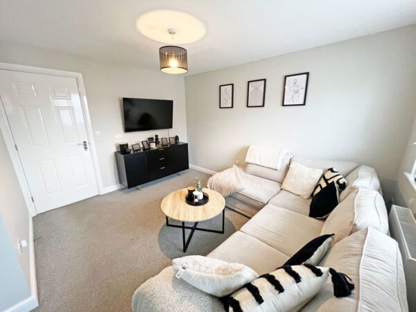 Poppy Close, Countesthorpe, Leicester, Leicestershire, LE8 5XY