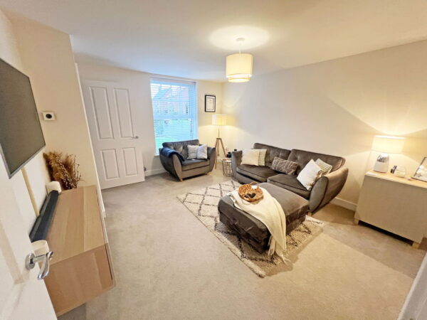 Usherwood Way, Hugglescote, Leicestershire, LE67 2HN