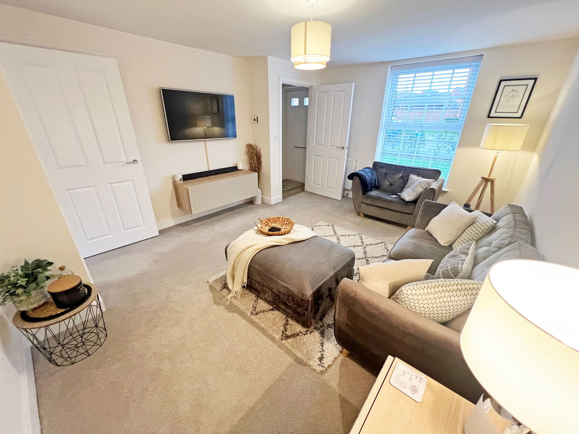 Usherwood Way, Hugglescote, Leicestershire, LE67 2HN