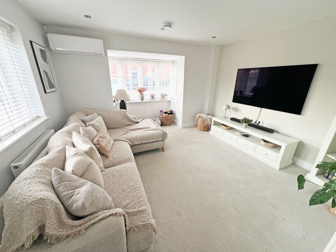 Watts Close, Scraptoft, Leicestershire, LE7 9WS