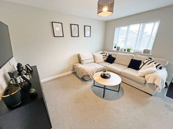 Poppy Close, Countesthorpe, Leicester, Leicestershire, LE8 5XY