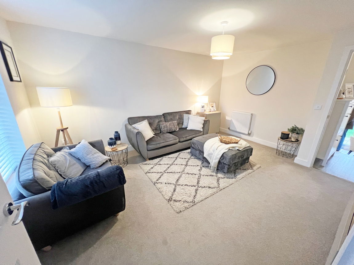 Usherwood Way, Hugglescote, Leicestershire, LE67 2HN