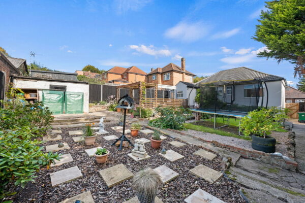 Jarvis Avenue, Nottingham, Nottinghamshire, NG3 7BJ