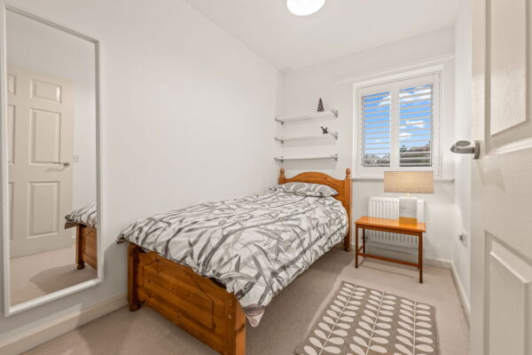 Cavendish Road, Carlton, Nottingham, Nottinghamshire, NG4 3QG