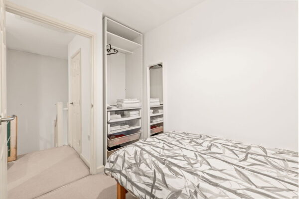 Cavendish Road, Carlton, Nottingham, Nottinghamshire, NG4 3QG