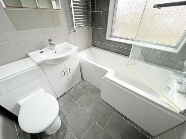 Coltbeck Avenue, Narborough, Leicester, Leicestershire, LE19 3EJ