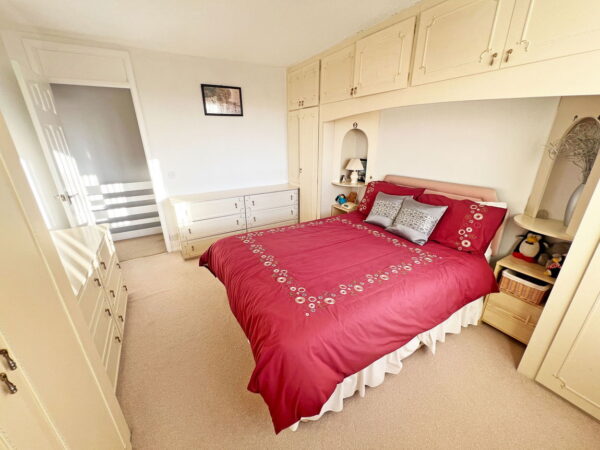 Clifton Drive, Ashby-de-la-zouch, Leicestershire, LE65 2QL