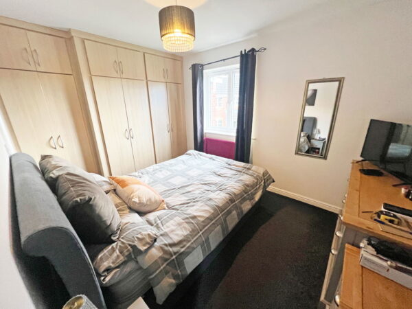 Wainwright Avenue, Hamilton, Leicester, Leicestershire, LE5 1QW