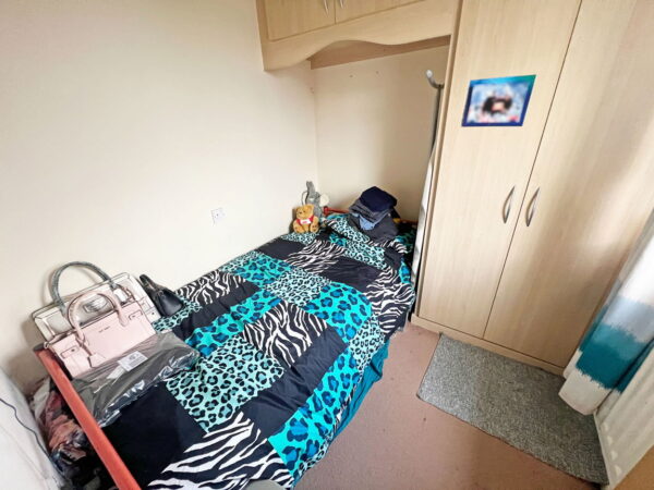 Wainwright Avenue, Hamilton, Leicester, Leicestershire, LE5 1QW