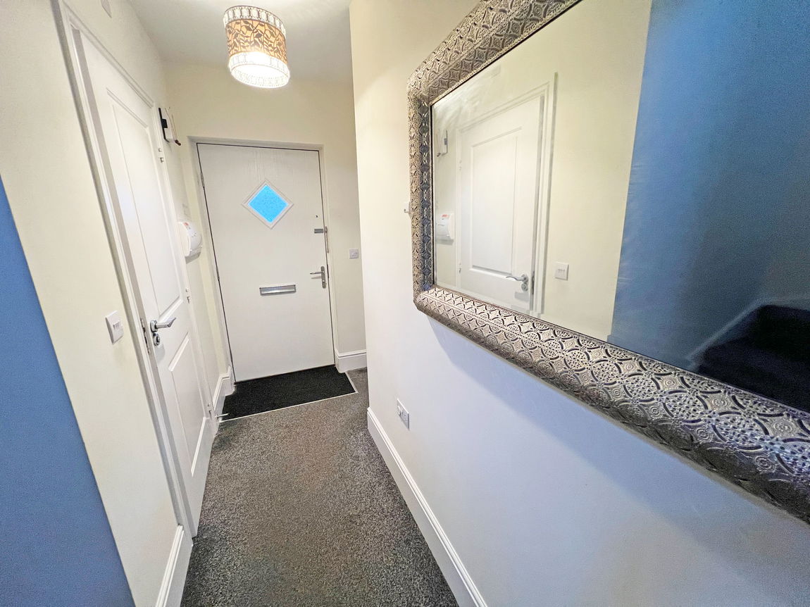 Laverton Road, Hamilton, Leicester, Leicestershire, LE5 1DW