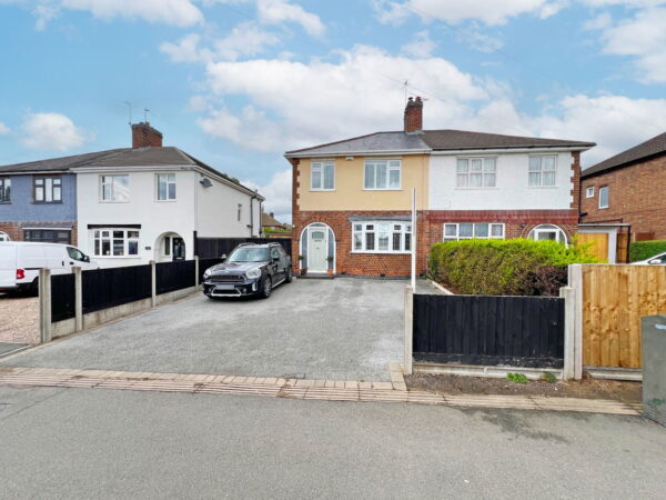 Aylestone Lane, Wigston, Leicestershire, LE18 1BB