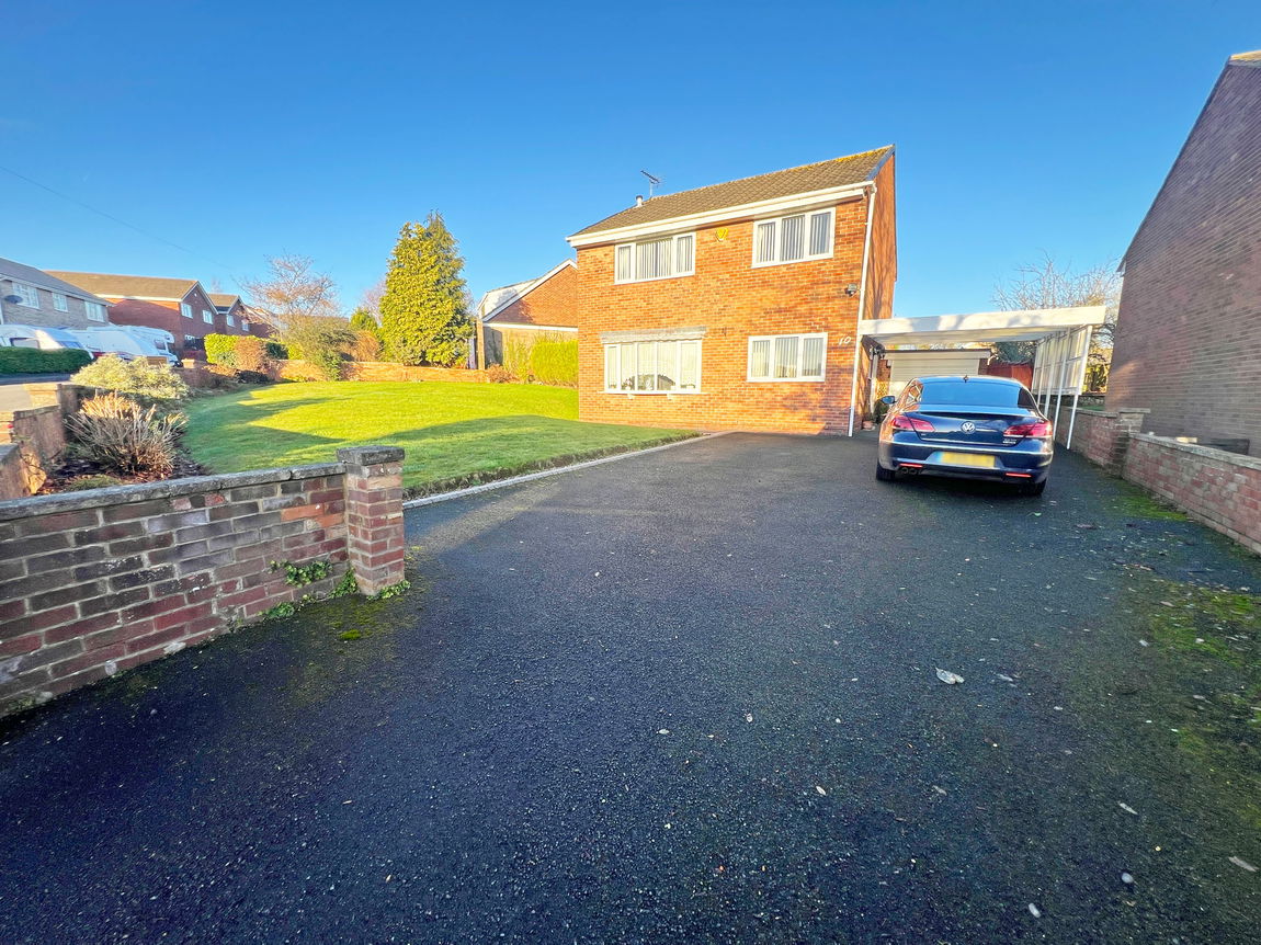 Clifton Drive, Ashby-de-la-zouch, Leicestershire, LE65 2QL
