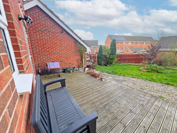 Wainwright Avenue, Hamilton, Leicester, Leicestershire, LE5 1QW