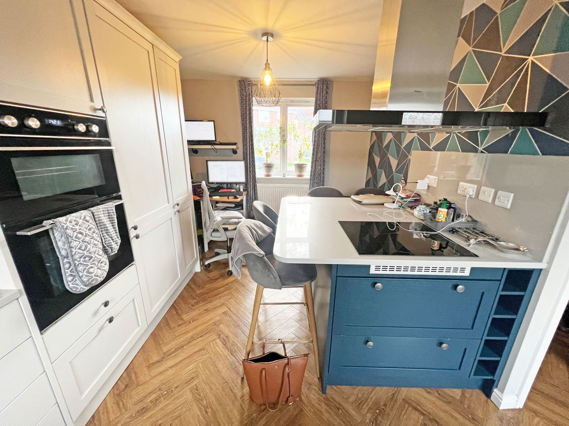 Wainwright Avenue, Hamilton, Leicester, Leicestershire, LE5 1QW