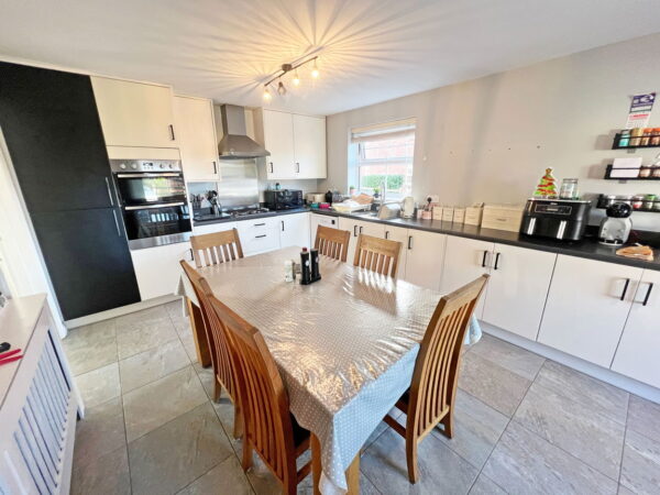 Goscote Drive, Narborough, Leicester, Leicestershire, LE19 3ES