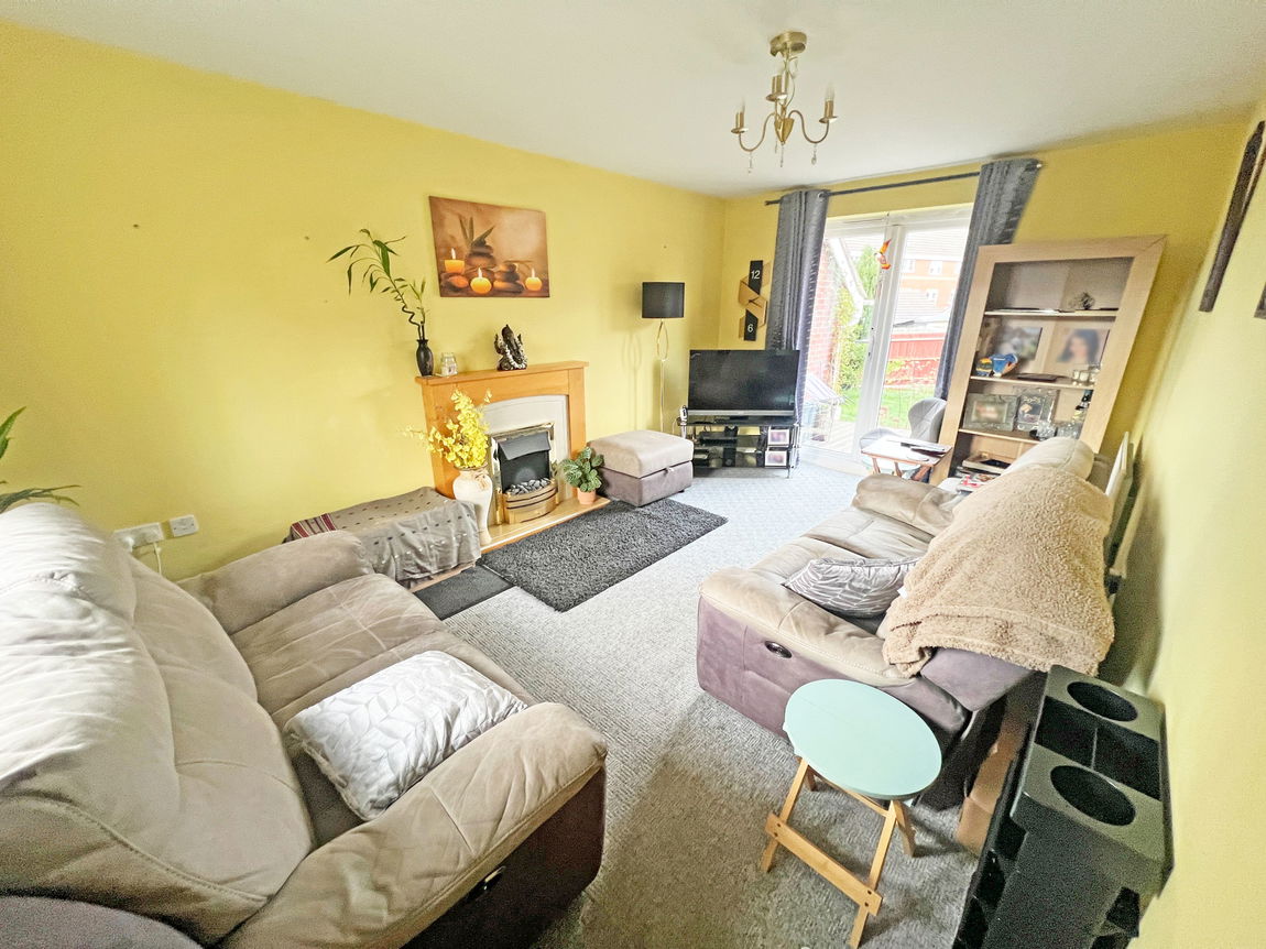 Wainwright Avenue, Hamilton, Leicester, Leicestershire, LE5 1QW