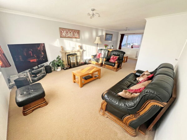Clifton Drive, Ashby-de-la-zouch, Leicestershire, LE65 2QL
